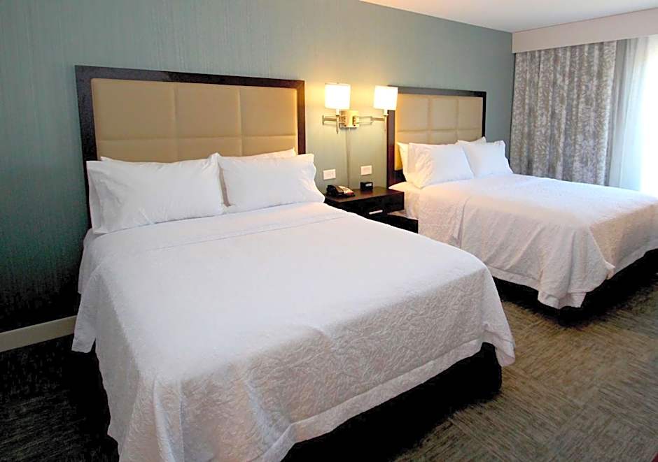 Hampton Inn By Hilton Suffolk VA