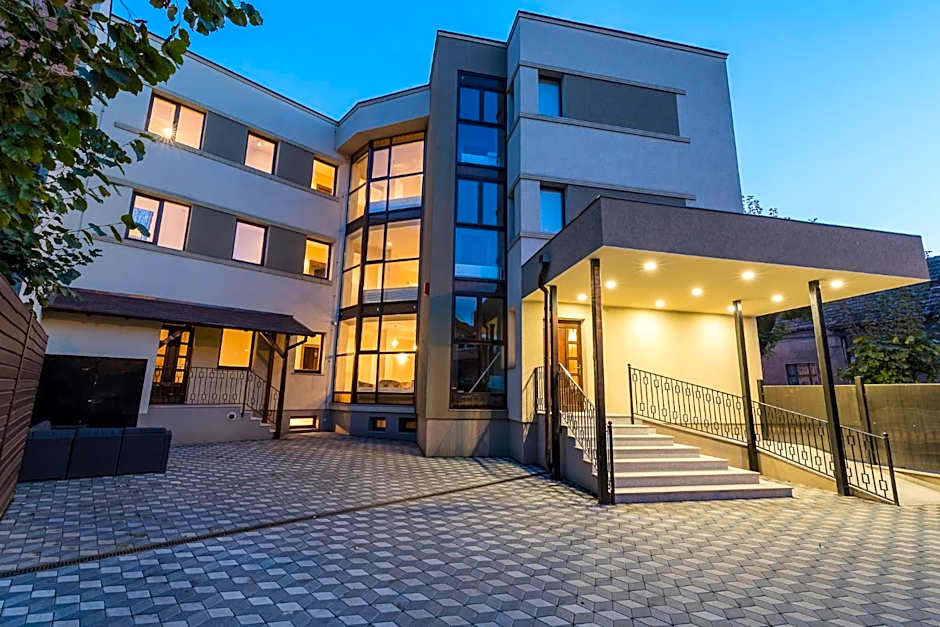 Pensiunea Select Central