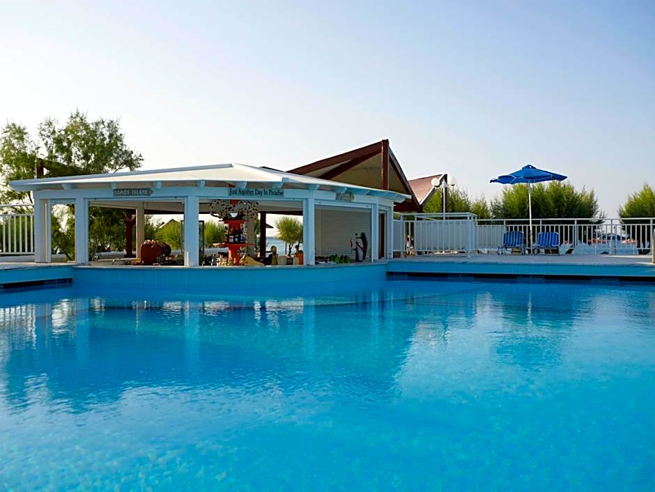 Kouros Seasight Hotel