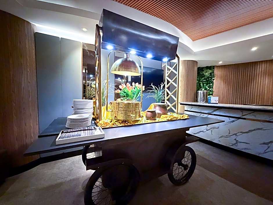 Kebayoran Park Hotel