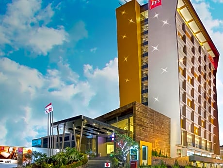 Ibis Padang Hotel