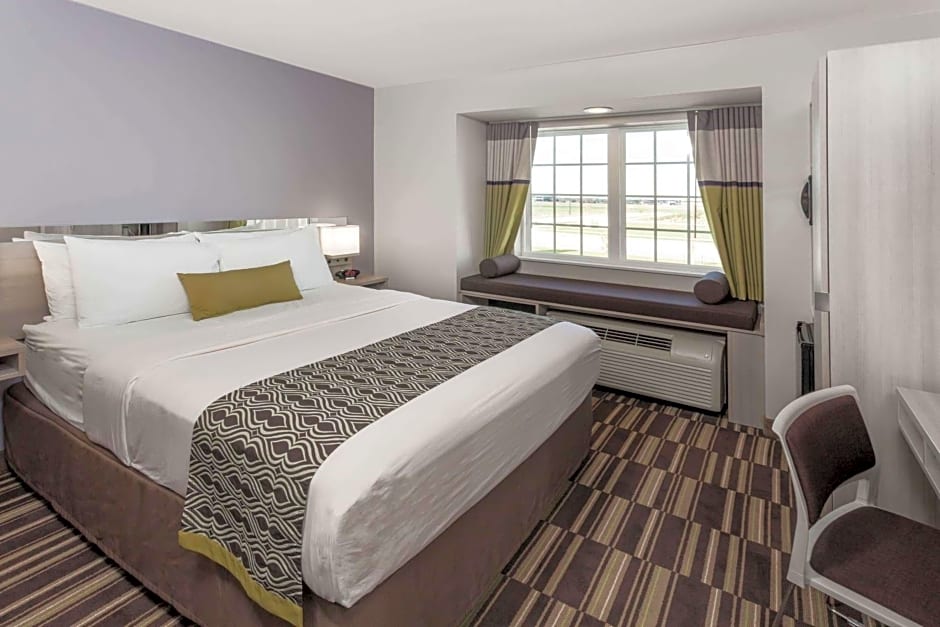 Microtel Inn & Suites by Wyndham West Fargo Near Medical Ctr