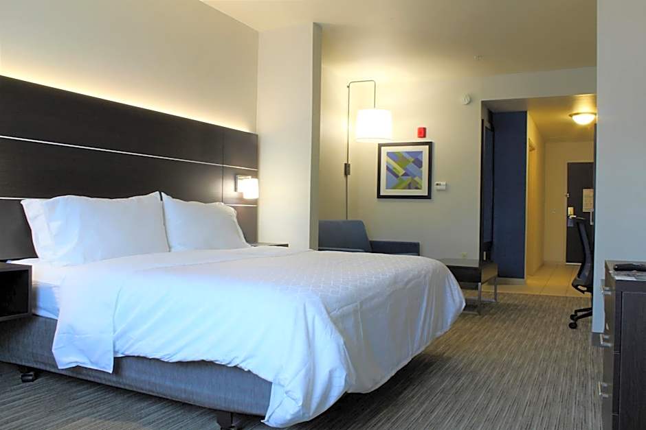 Holiday Inn Express Hotel & Suites Napa Valley-American Canyon By IHG