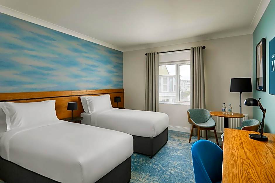 Waterford Marina Hotel