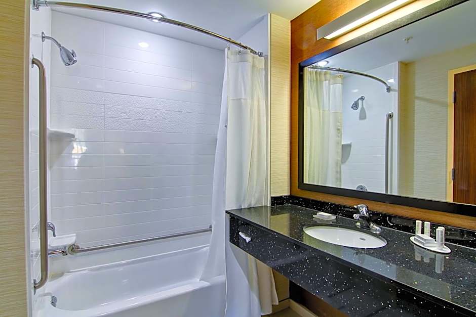 Fairfield Inn & Suites by Marriott Kamloops