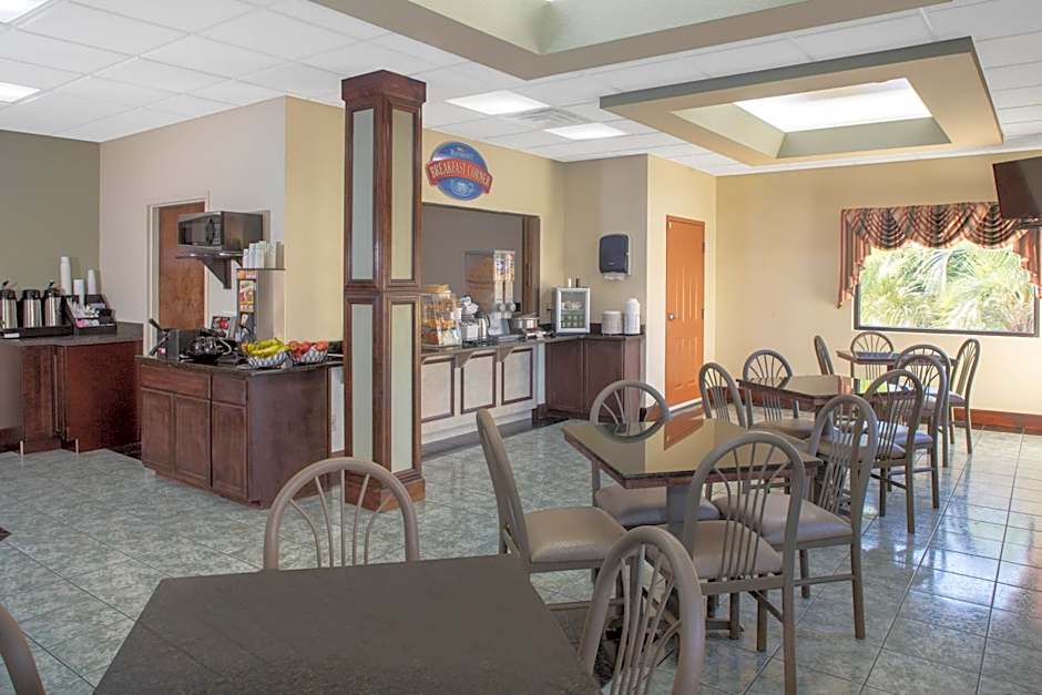Baymont by Wyndham Midway