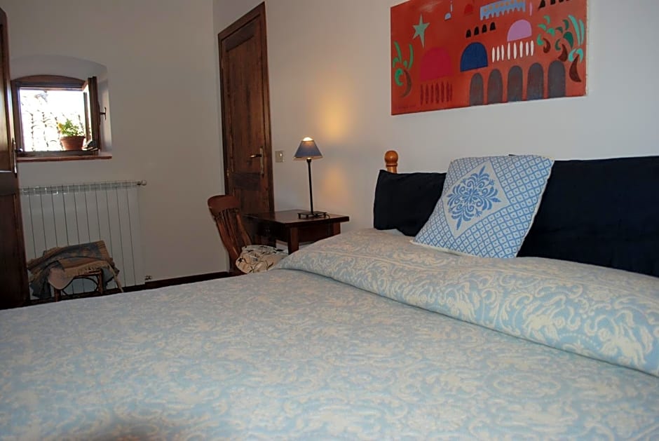 La Bifora e Le Lune Vico sotto gli archi 5