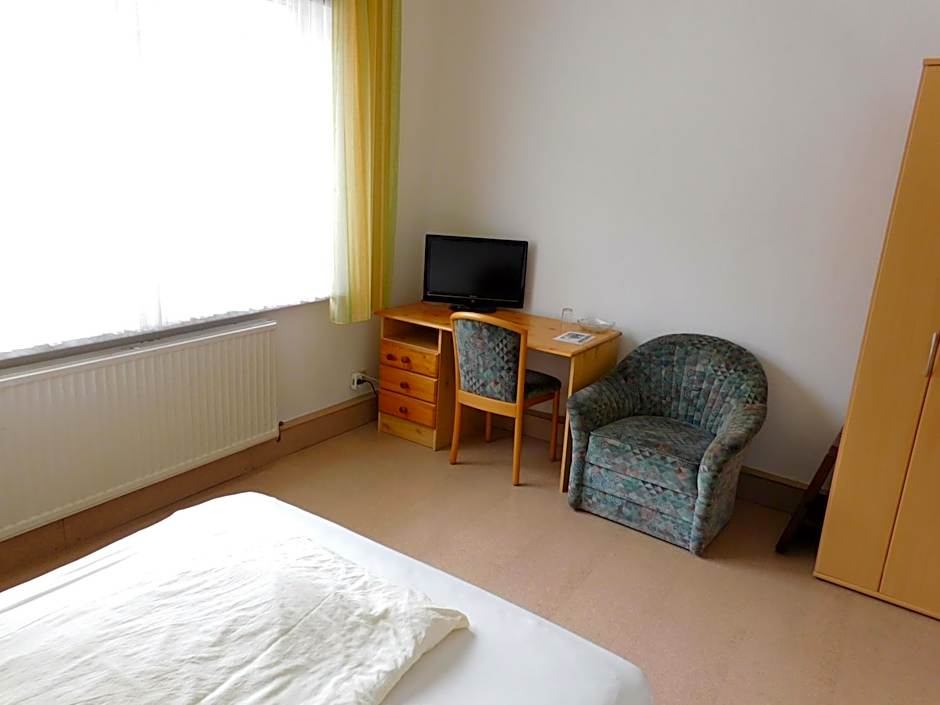 Hotel Pension am Kurmittelhaus