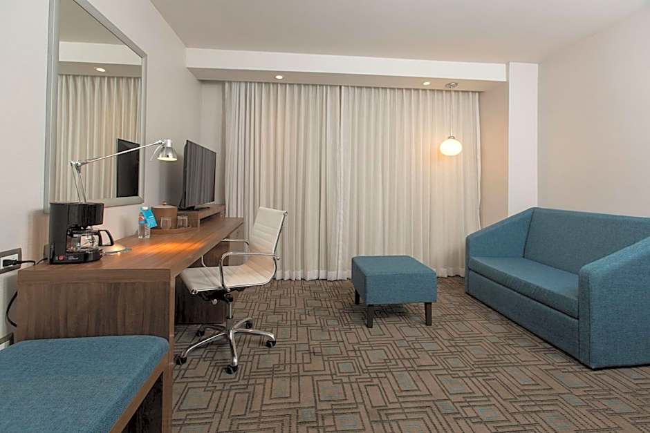 Hampton Inn By Hilton Hermosillo