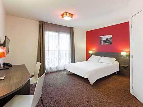 Superior Studio (2 Adults)