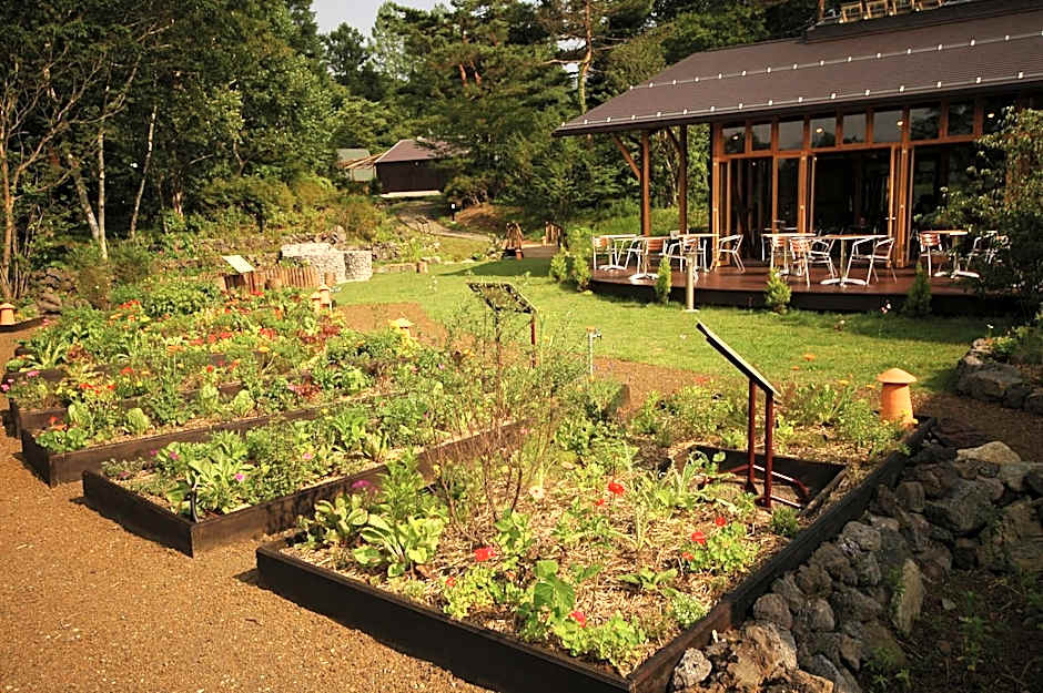 PICA Yamanakako Village