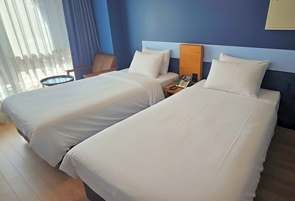 Chungchoho Best Hotel