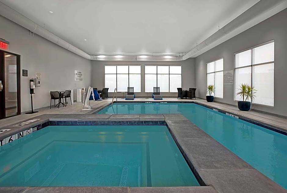 Hampton Inn By Hilton & Suites Farmers Branch Dallas, Tx