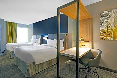 Suite with Two Queen Beds and Roll-in Shower - Mobility and Hearing Accessible