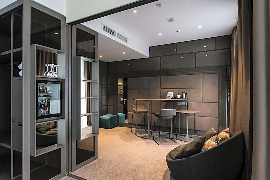 Noble Boutique Hotel