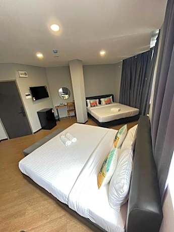 Standard Family Room