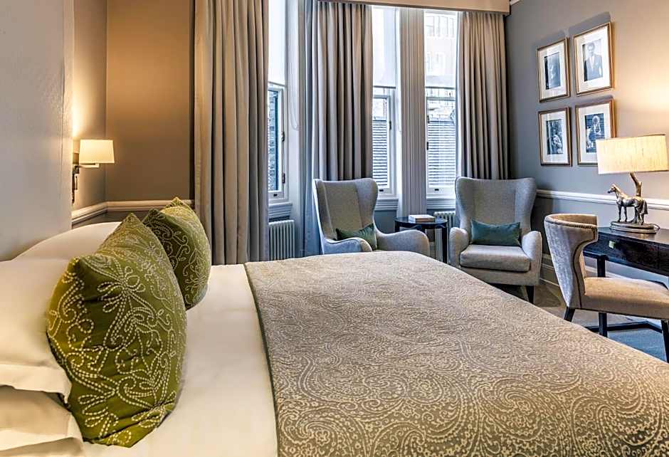 No.11 Cadogan Gardens