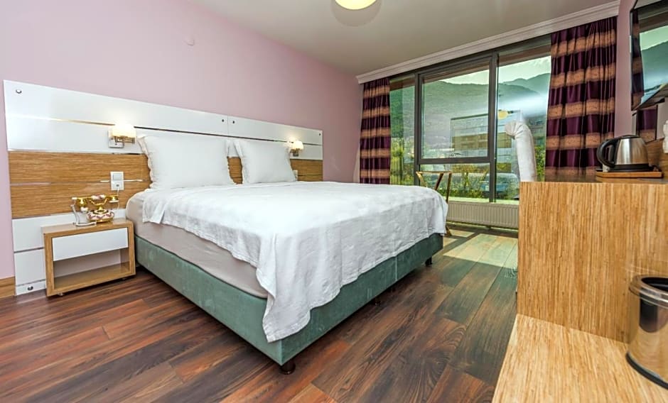 TOK EPİK HOTEL