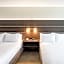 Holiday Inn Express Hotel & Suites Boston - Marlboro By IHG