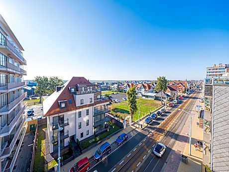 Exclusive penthouse with 2 sunny terraces