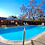 Cloverdale Wine Country Inn and Suites
