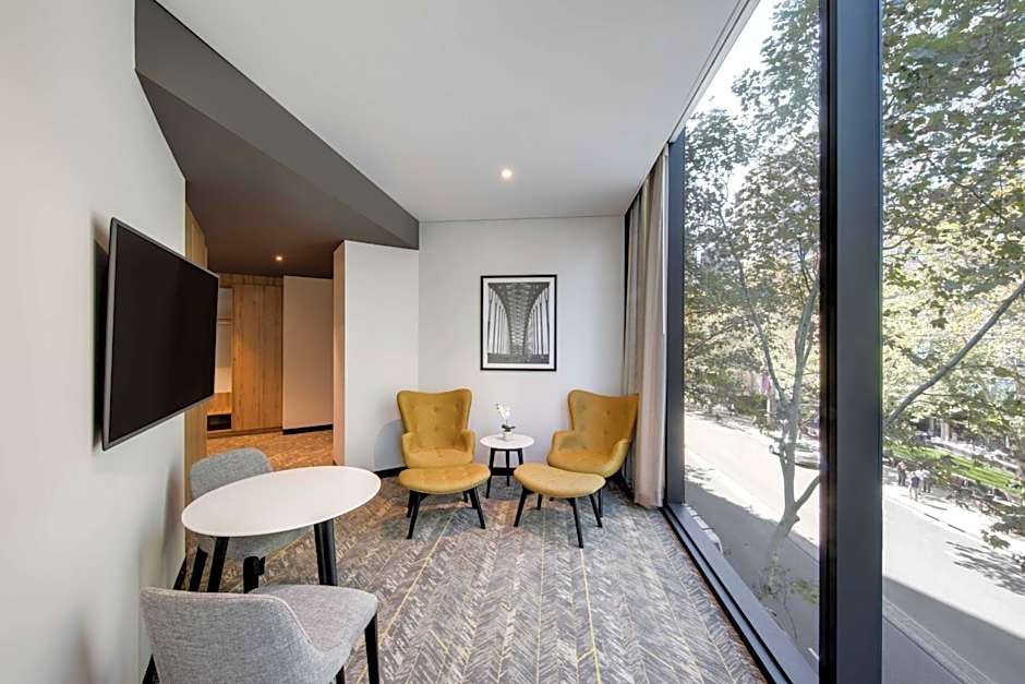 Vibe Hotel North Sydney