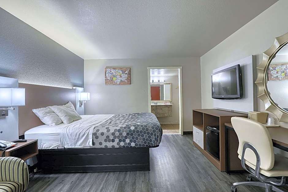 Econo Lodge Neenah