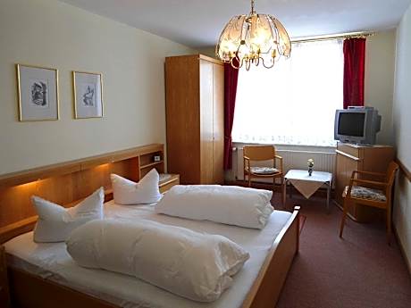 Double Room with Bathroom