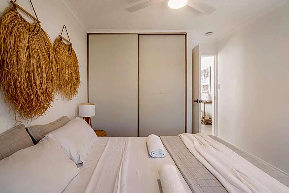 Kalua Holiday Apartments