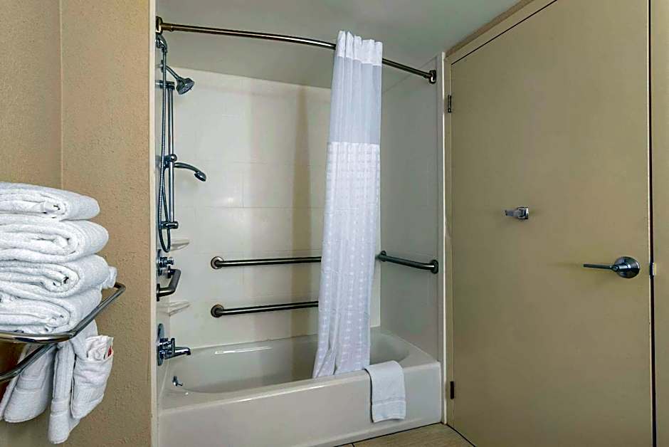 Comfort Suites Alpharetta/Roswell - Atlanta Area