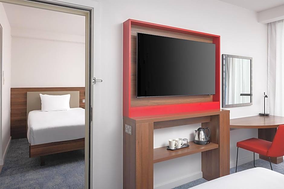 Hampton By Hilton London Stansted Airport