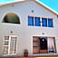 8 on Acacia Guesthouse