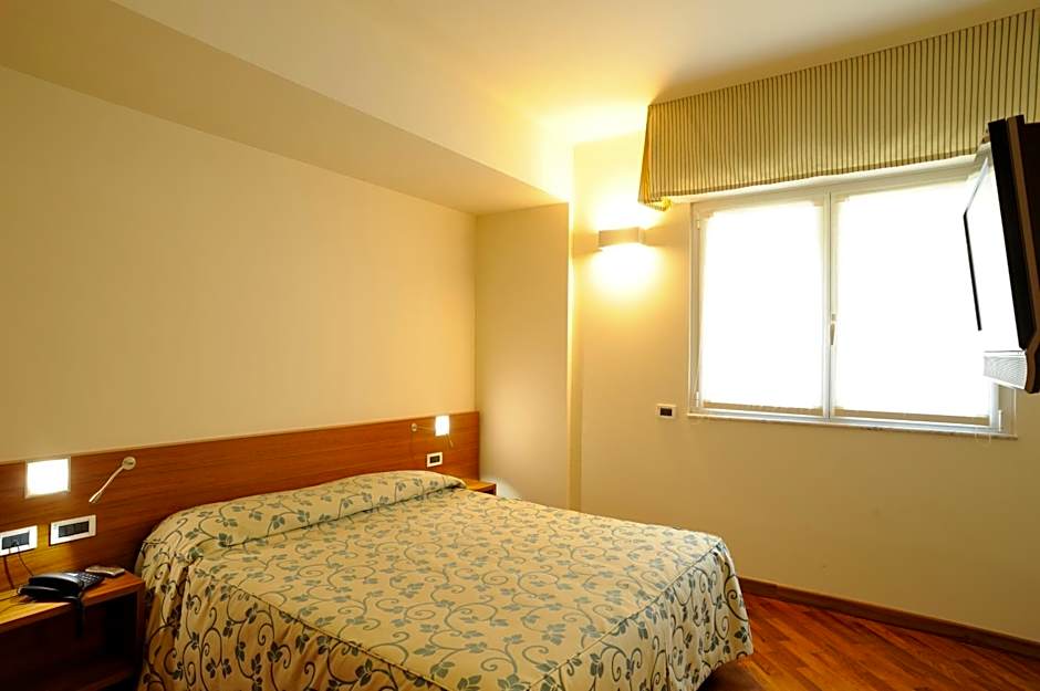 Hotel Le Roi