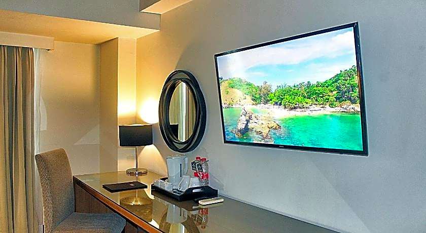 Hotel Santika Pandegiling Surabaya