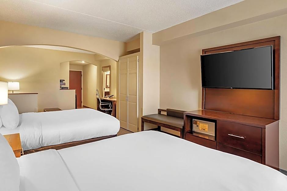 Comfort Suites State College near Penn State