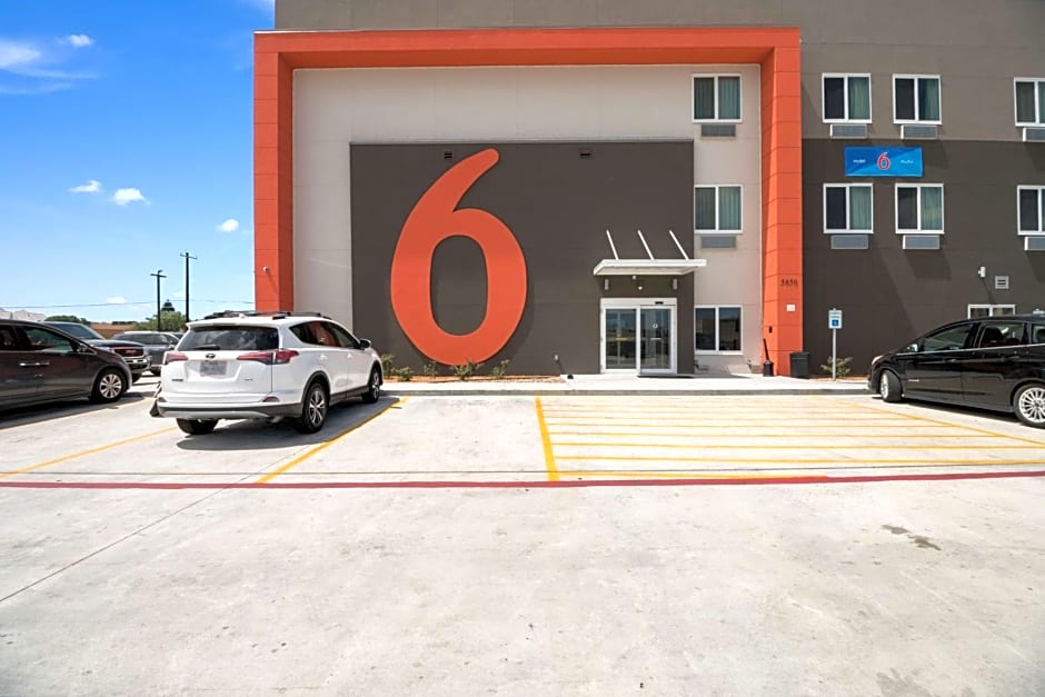 Motel 6-Corpus Christi, TX