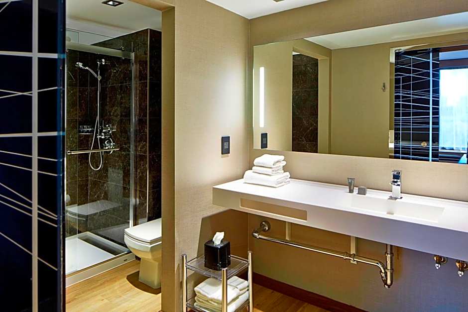 AC Hotel by Marriott Atlanta Downtown