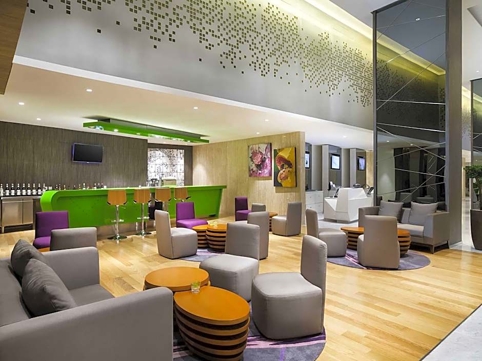 Novotel Makassar Grand Shayla Hotel