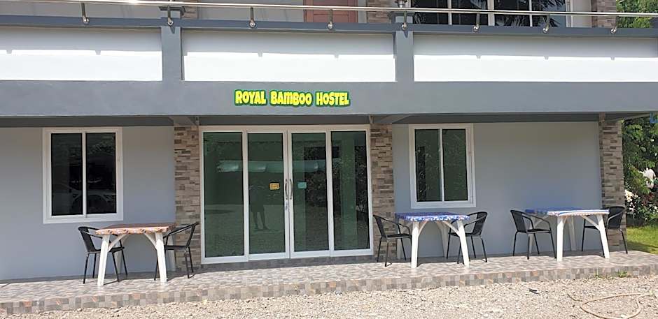 Khao Sok Royal Bamboo Hostel
