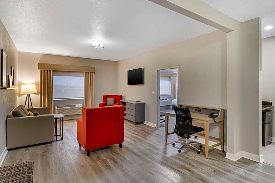 Comfort Suites Shenandoah-The Woodlands