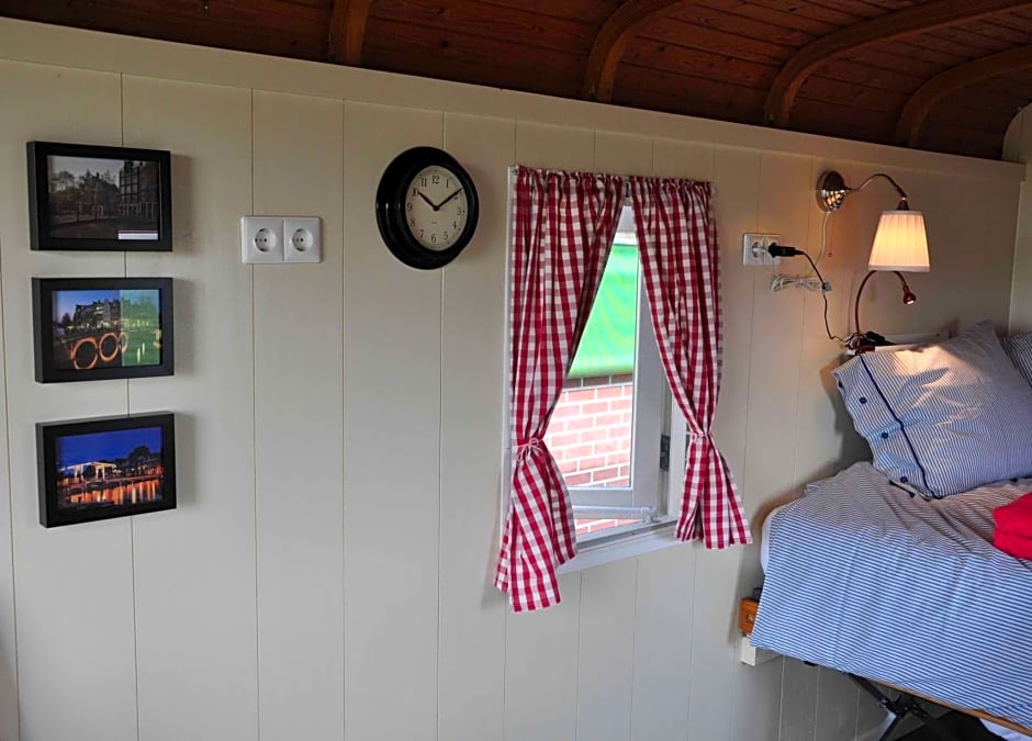 Your Cozy Waggon at the Cows' Paradise