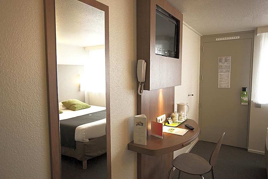 Campanile Bourges Nord Saint Doulchard Hotel