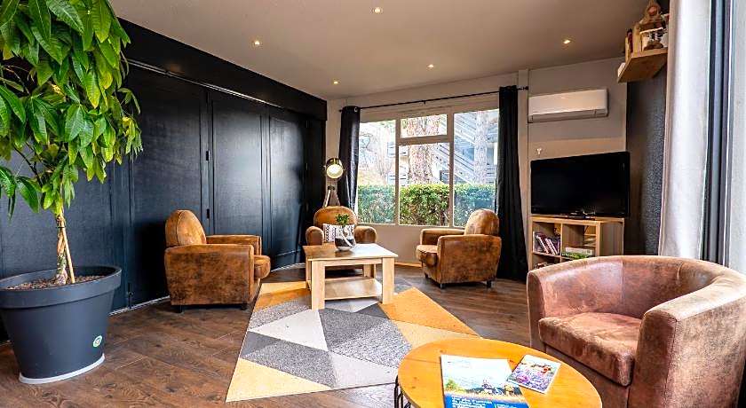 Kyriad Digne les Bains Hotel