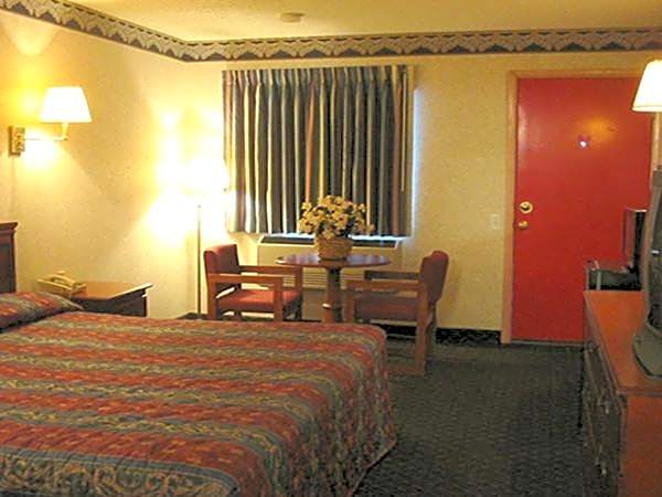 Red Carpet Inn Williamstown