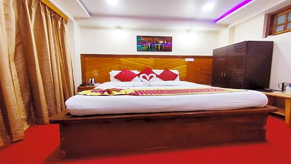 Hotel Golden Star Continental