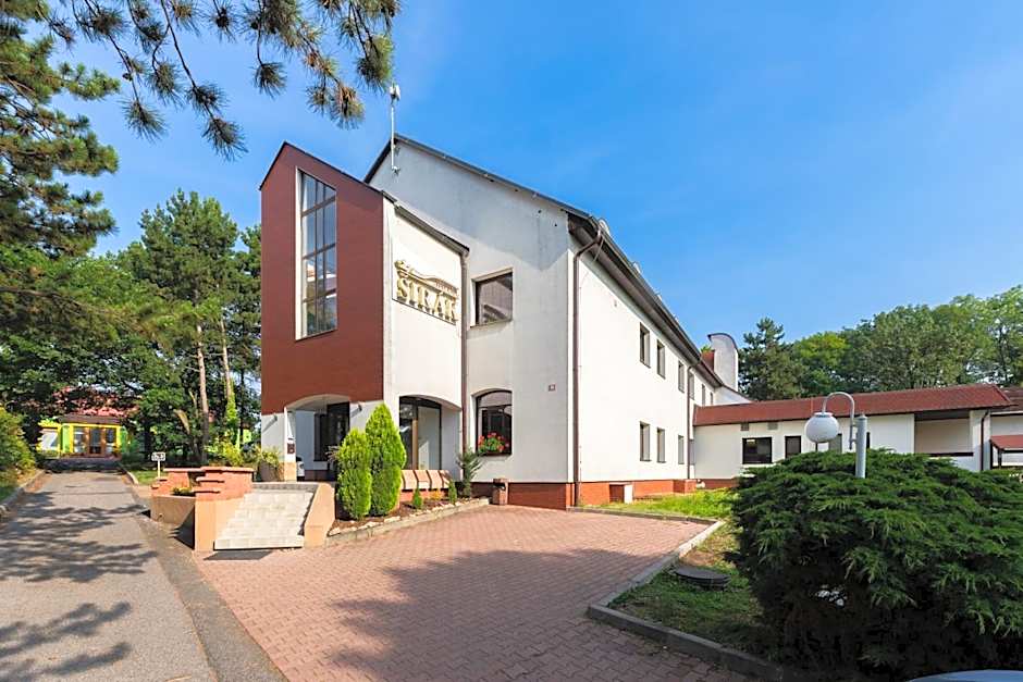 Hotel Širák