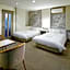 Leo Plaza Hotel