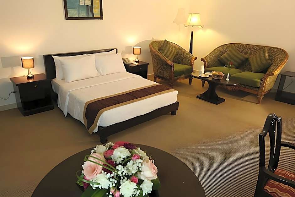 La Villa Palace Hotel