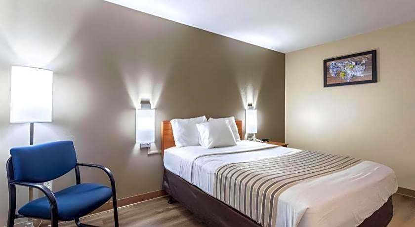 Econo Lodge Ithaca Airport 