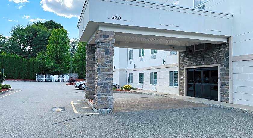 Garner Hotel Mahwah By IHG